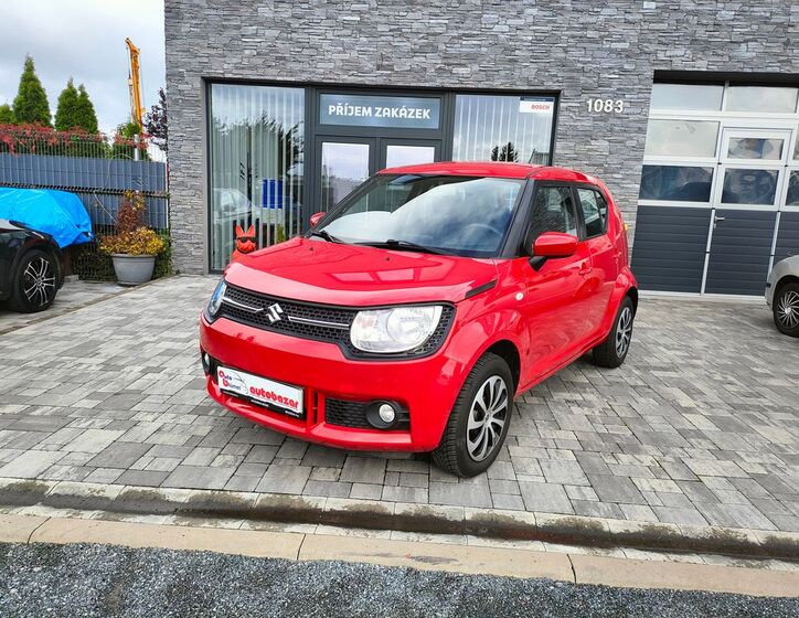 Suzuki Ignis 1