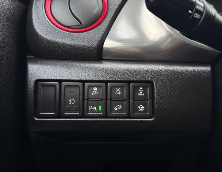 Suzuki Vitara SUV / Terénní 1,4 l 103 kw