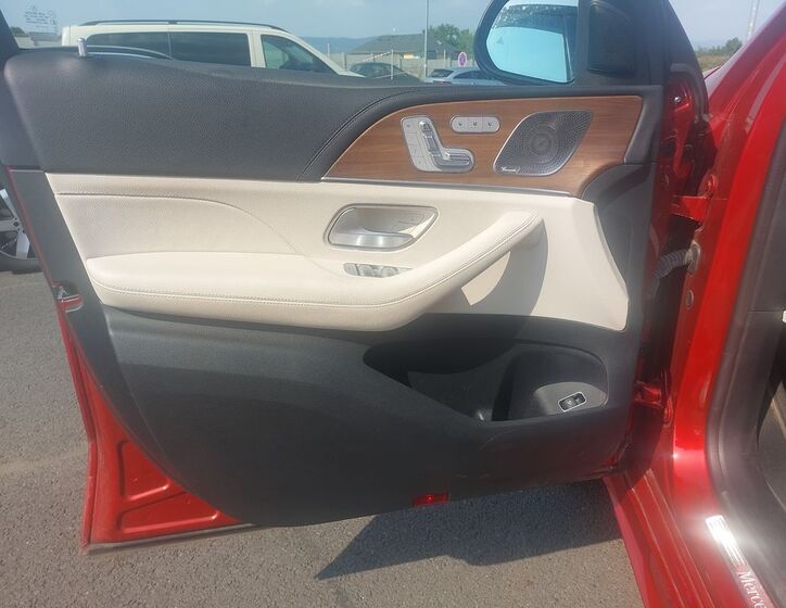 Mercedes-Benz GLS 22