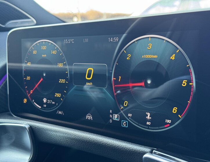 Mercedes-Benz GLB SUV / Terénní 2,0 l 110 kw