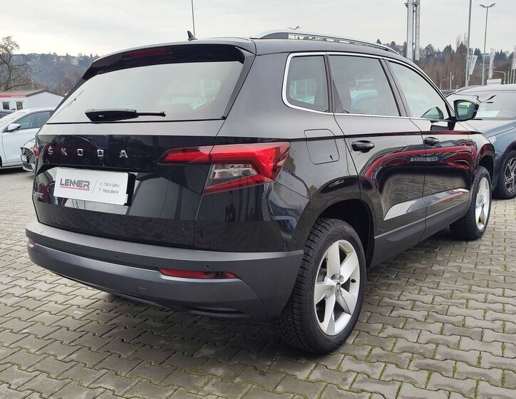 Škoda Karoq 5