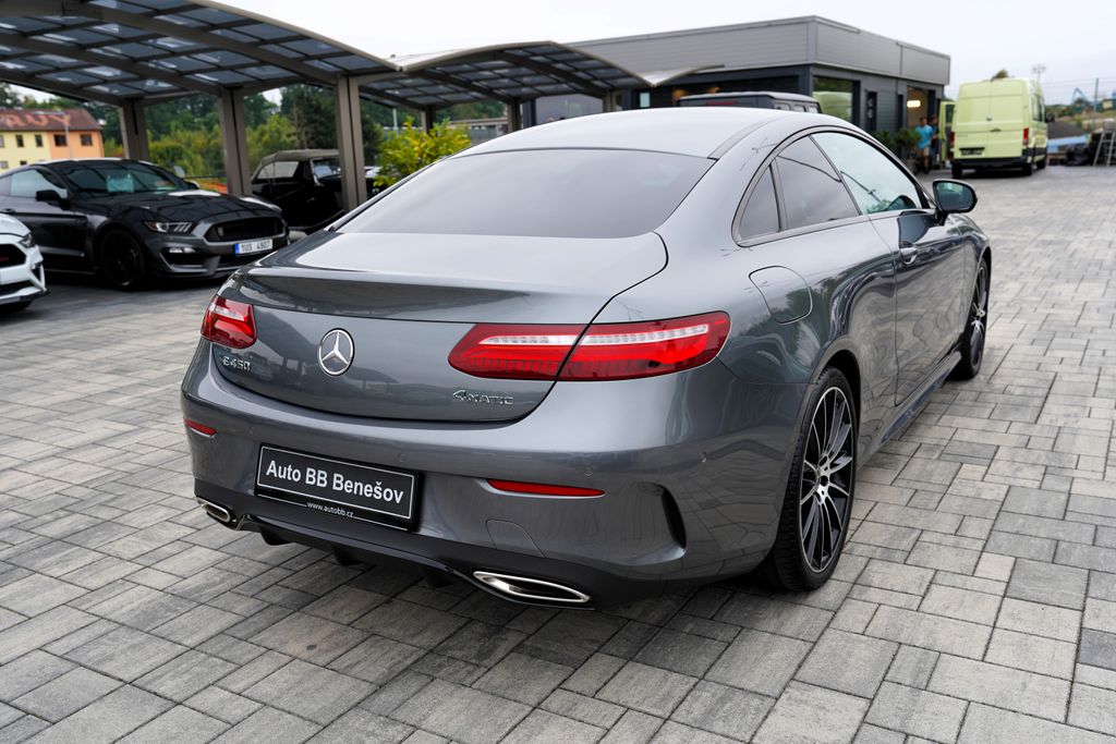 Mercedes-Benz Třídy E