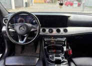 Mercedes-Benz Třídy E Sedan / Limuzína 0,0 110 kw