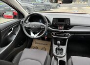 Hyundai i30 16