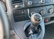 Volkswagen Caravelle 25