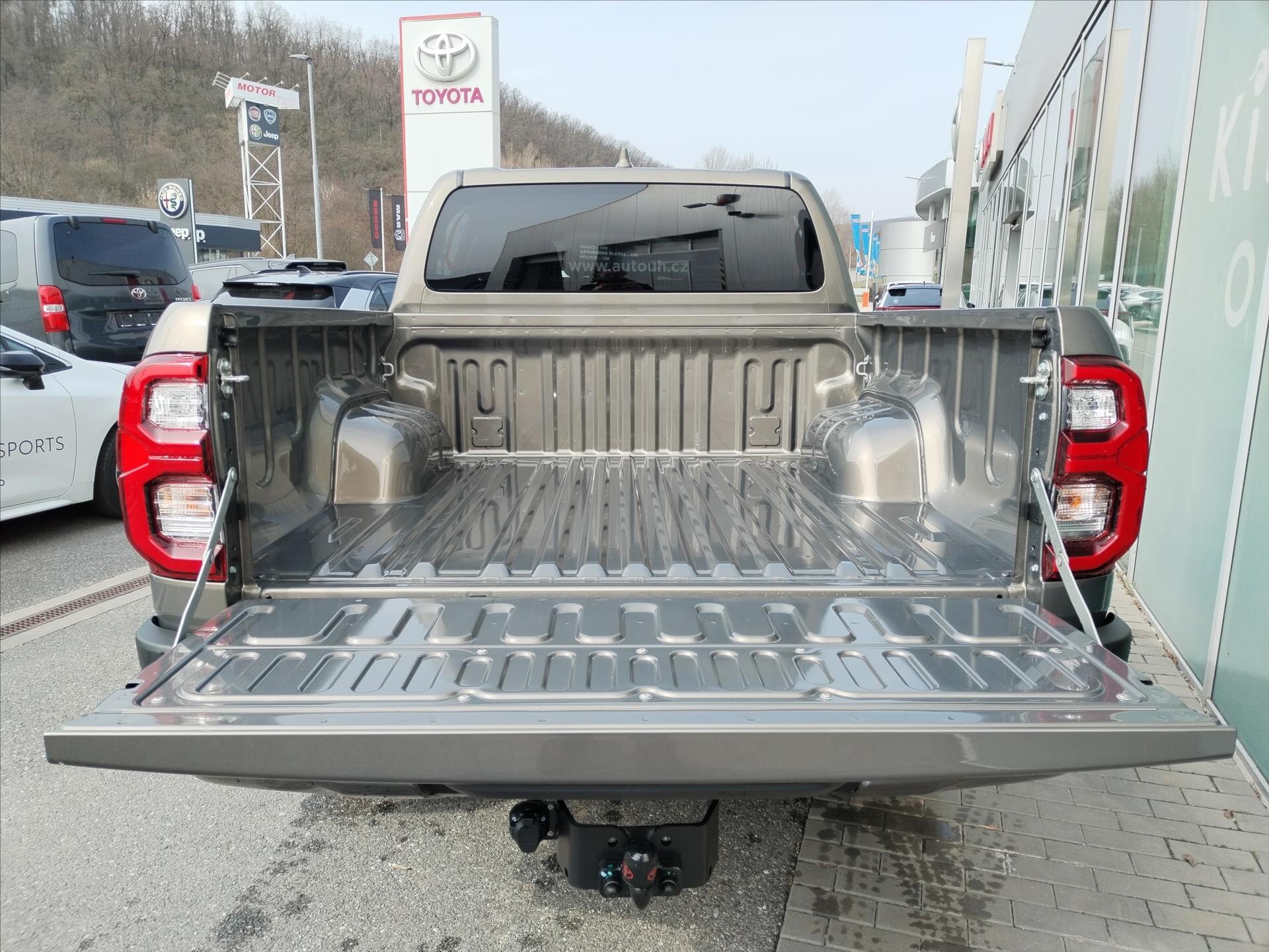 Toyota Hilux Pick-up 0,0 150 kw