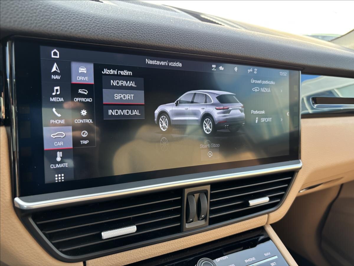 Porsche Cayenne SUV 3,0 l 250 kw