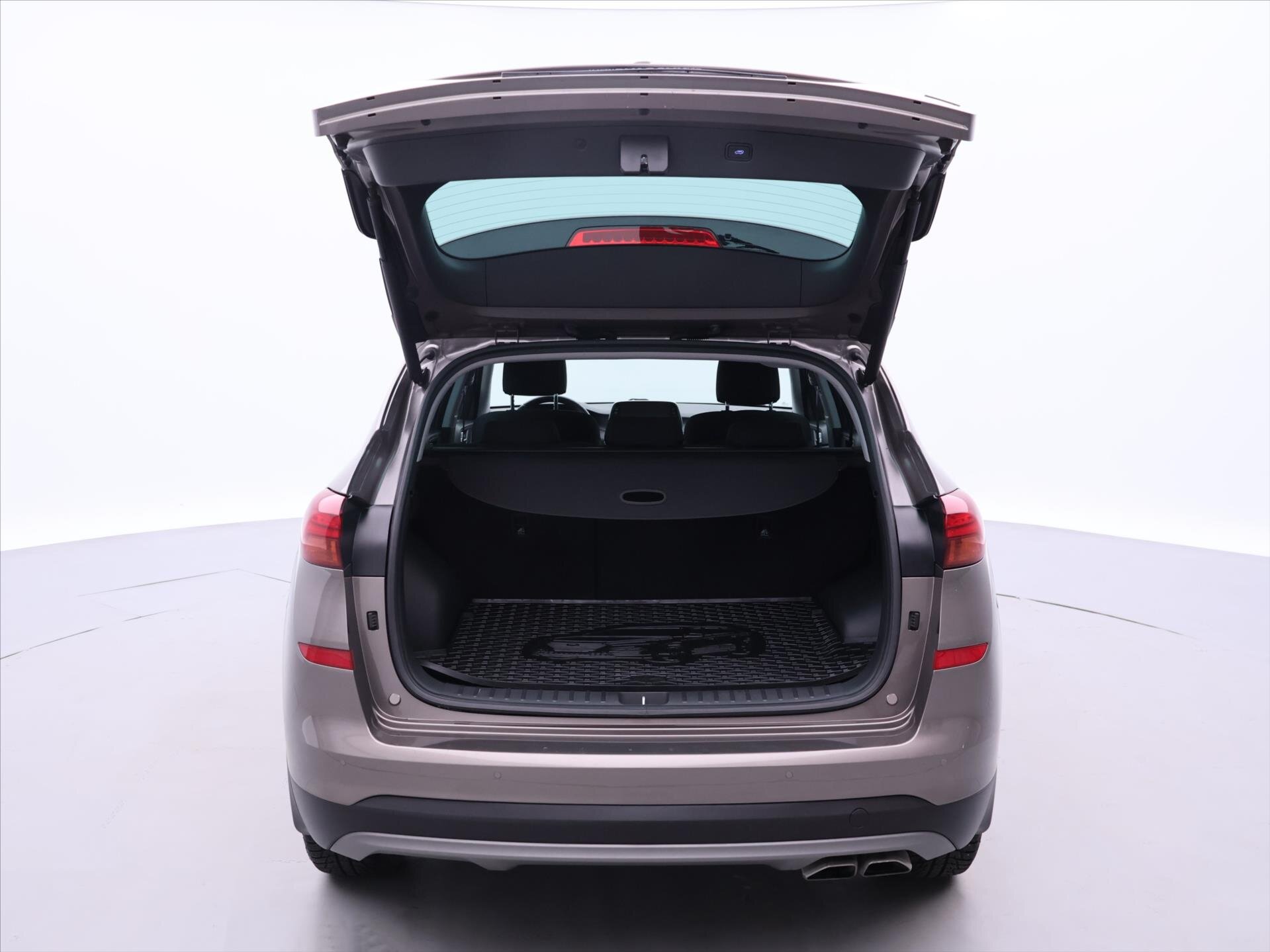 Hyundai Tucson SUV 1,6 l 100 kw