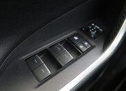 Toyota RAV4 SUV 2,5 l 131 kw