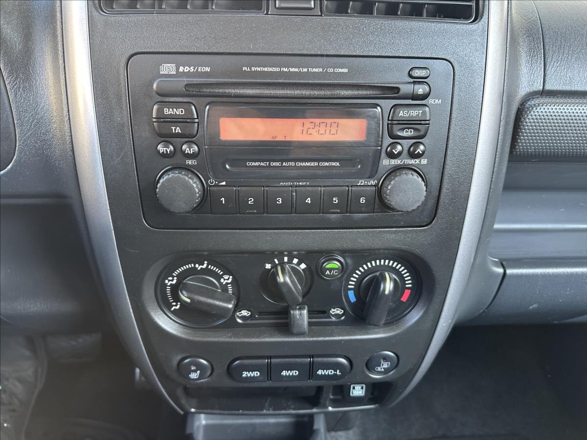 Suzuki Jimny SUV / Terénní 1,3 l 63 kw