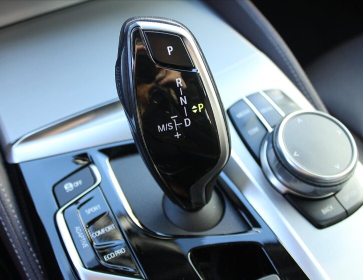 BMW Řada 5 Sedan 3,0 l 250 kw