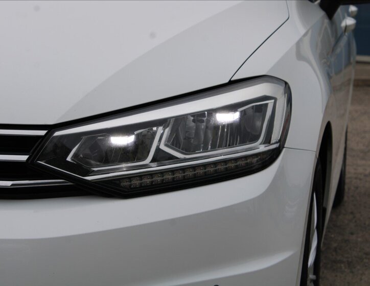 Volkswagen Touran 31