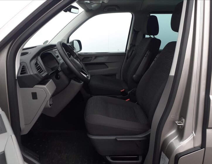 Volkswagen Caravelle MPV 2,0 l 110 kw