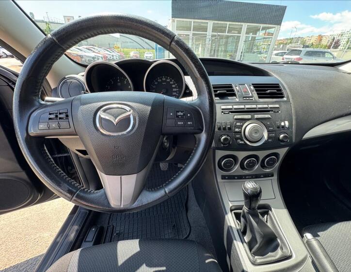 Mazda 3 13