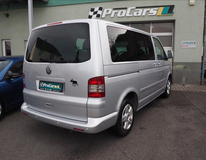 Volkswagen Multivan Kombi 2,5 l 128 kw