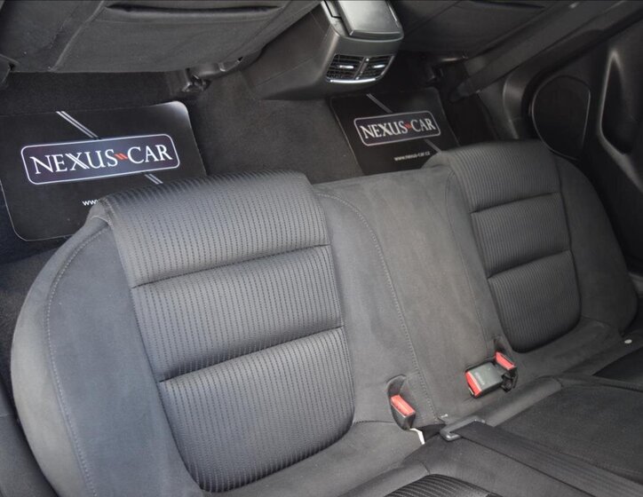 Mazda 6 Kombi 2,0 l 121 kw