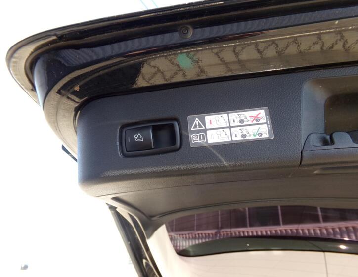 Mercedes-Benz GLE 27