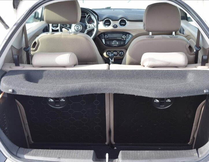 Opel Adam Hatchback 1,2 l 51 kw