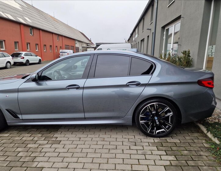 BMW Řada 5 41