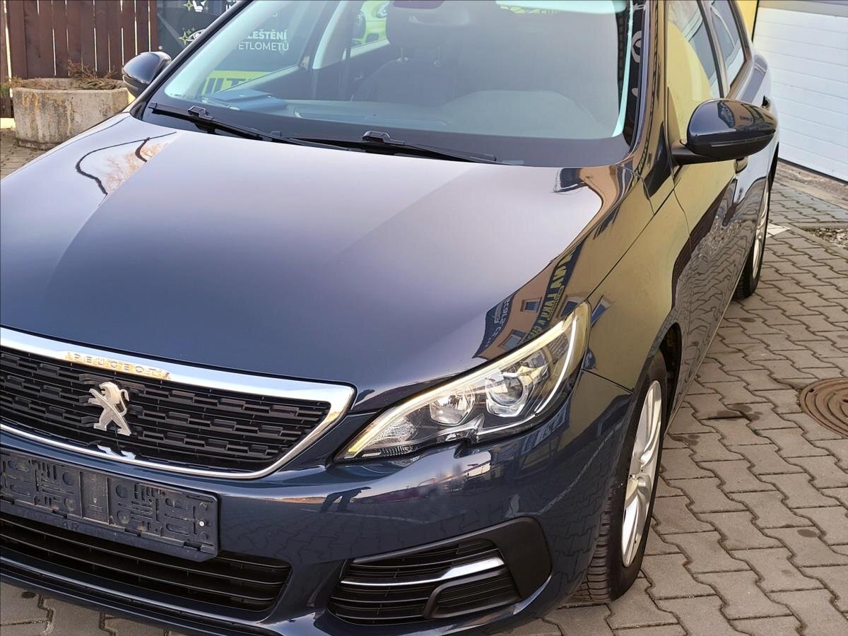 Peugeot 308 Hatchback 1,5 l 75 kw