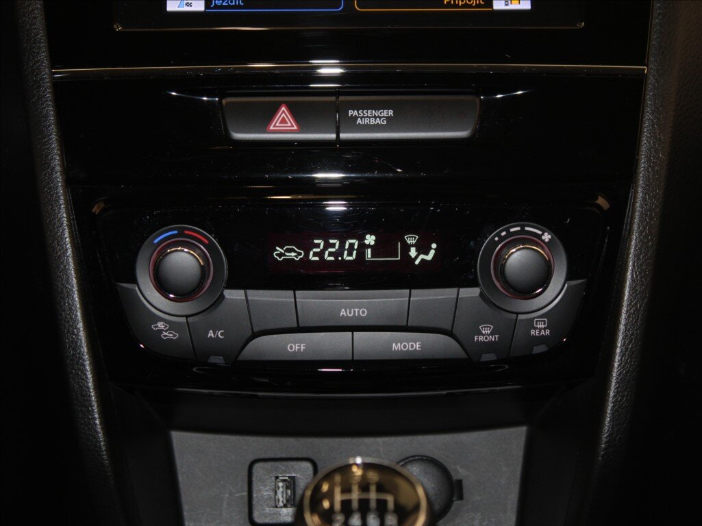 Suzuki Vitara SUV / Terénní 1,4 l 95 kw