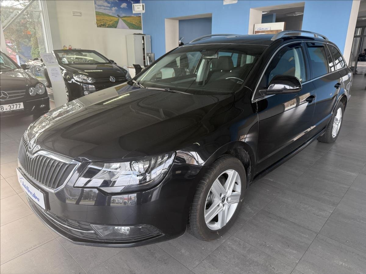 Škoda Superb