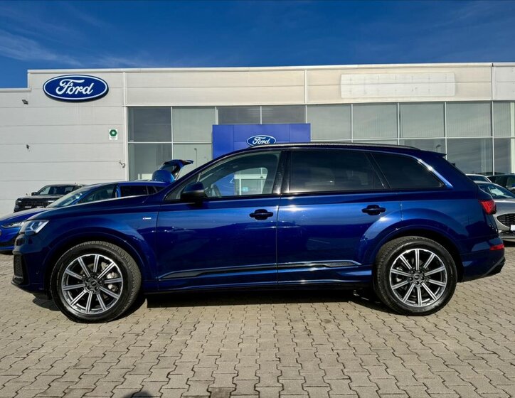 Audi Q7 SUV 3,0 l 210 kw