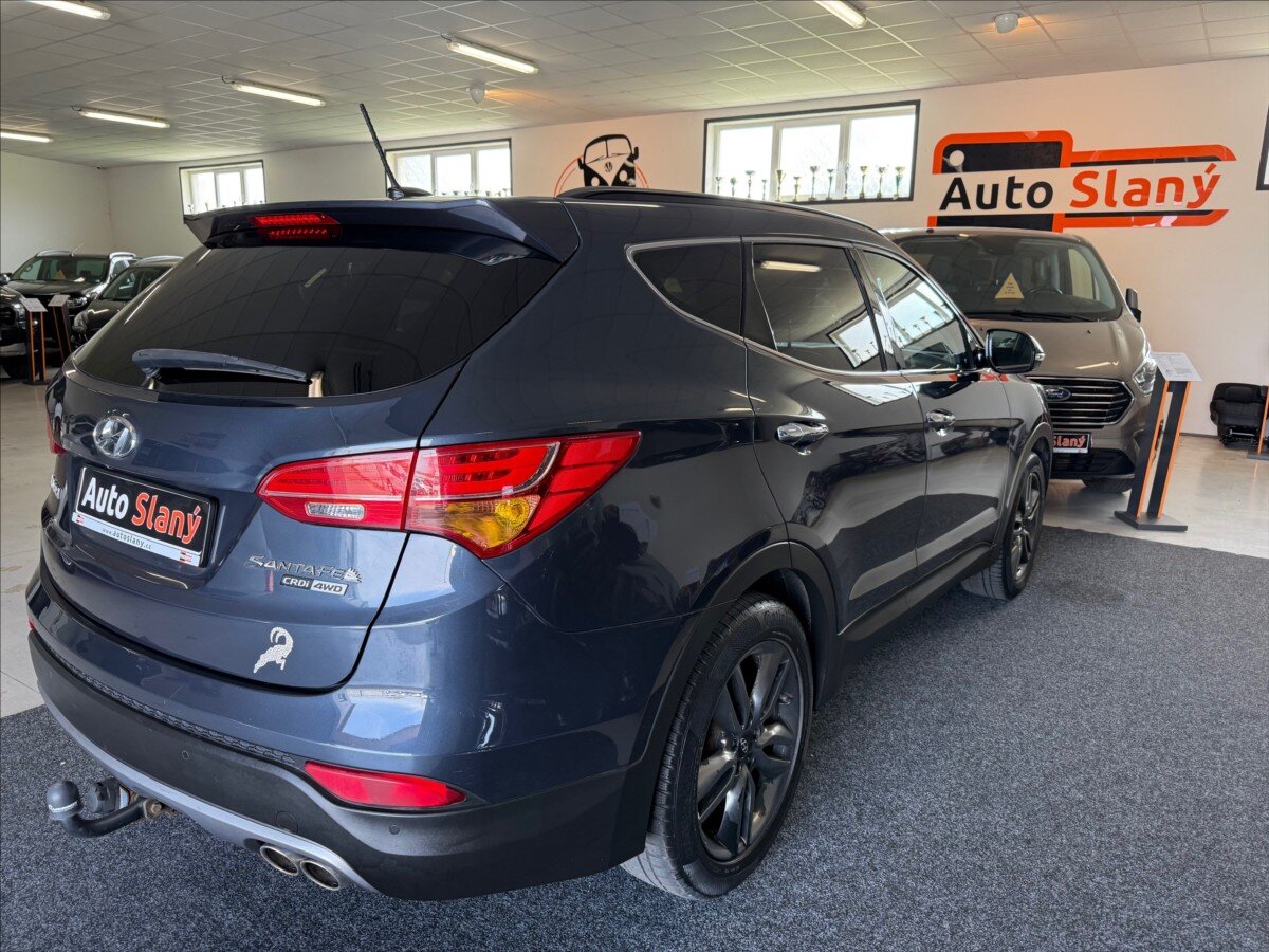 Hyundai Santa Fe SUV / Terénní 2,2 l 145 kw