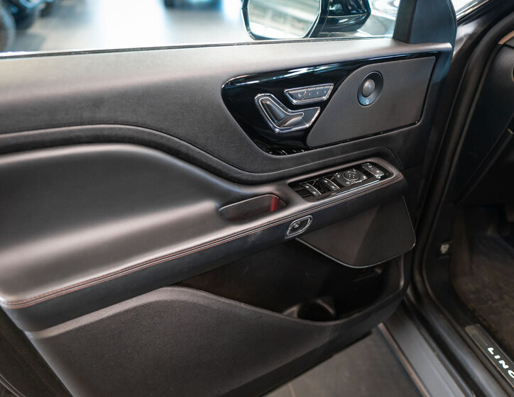 Lincoln Aviator SUV 3,0 l 298 kw