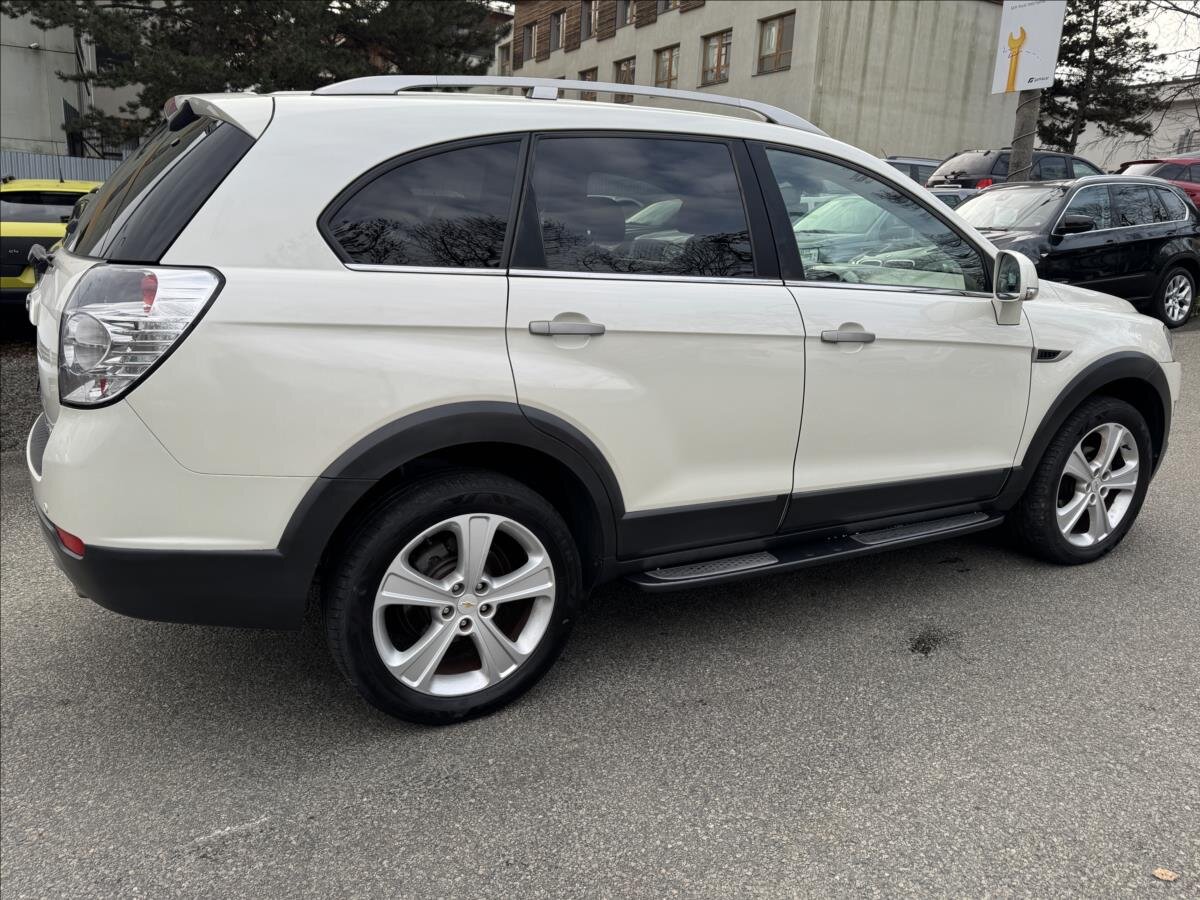 Chevrolet Captiva SUV 2,2 l 135 kw