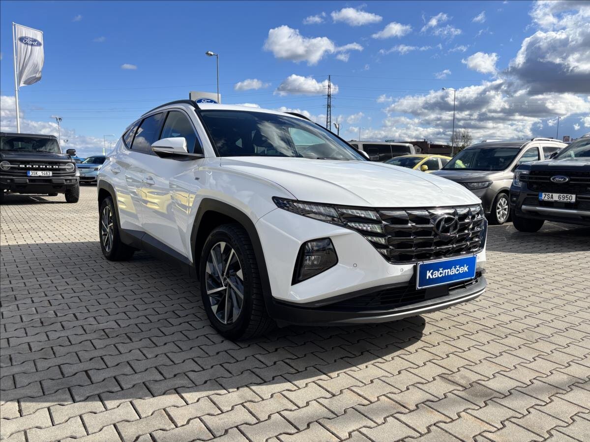 Hyundai Tucson SUV / Terénní 1,6 l 132 kw