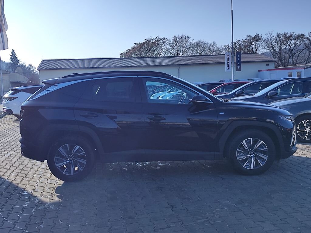 Hyundai Tucson SUV 1,6 l 110 kw