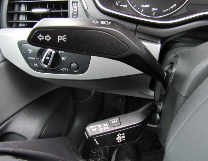 Audi A4 Sedan / Limuzína 2,0 l 110 kw