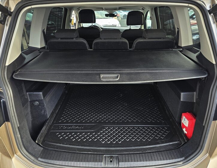 Volkswagen Touran Kombi 1,4 l 110 kw