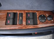 Audi S8 Sedan / Limuzína 4,2 l 265 kw