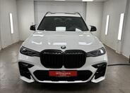 BMW X7 2
