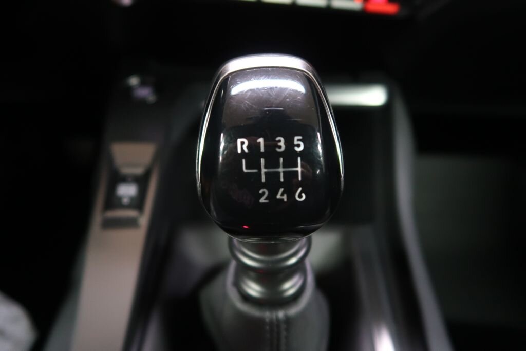 Peugeot 308 Hatchback 1,2 l 96 kw