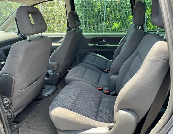 Volkswagen Sharan 13