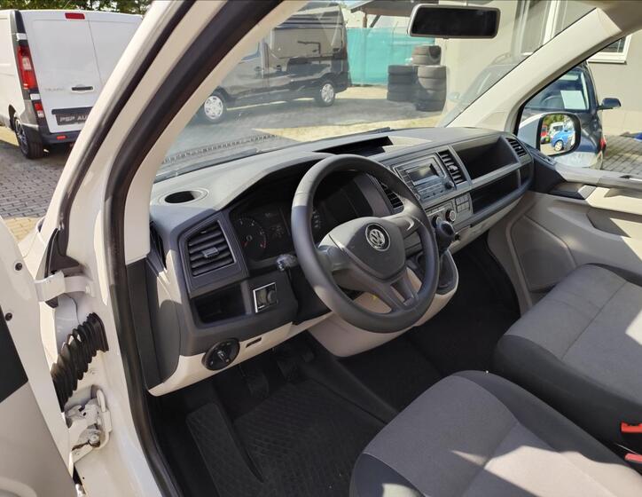 Volkswagen Transporter 11