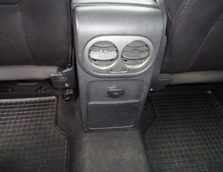 Volkswagen Tiguan Kombi 2,0 l 103 kw