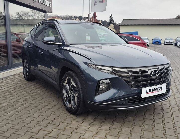 Hyundai Tucson SUV 1,6 l 132 kw
