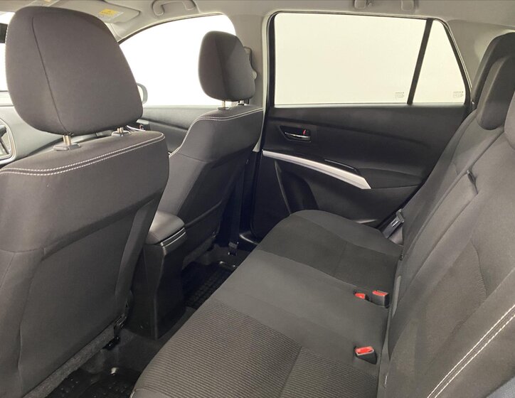Suzuki SX4 S-Cross 6