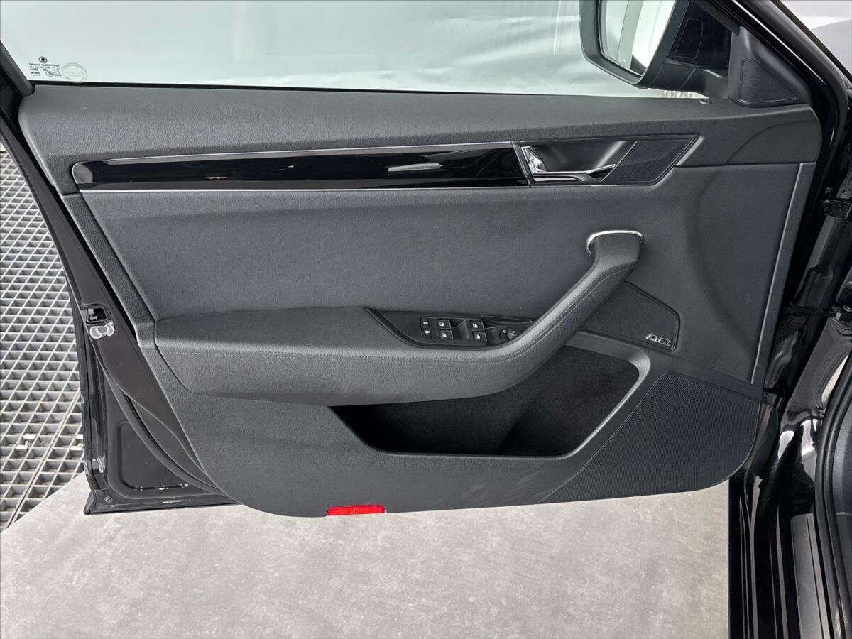 Škoda Superb Kombi 2,0 l 147 kw