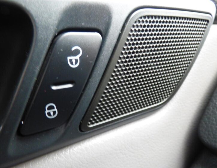 Volkswagen Sharan Kombi 2,0 l 125 kw