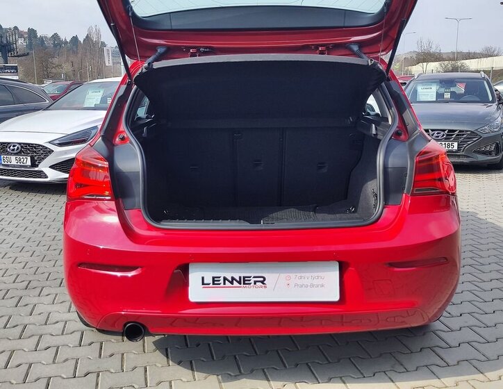 BMW Řada 1 Hatchback 1,5 l 100 kw