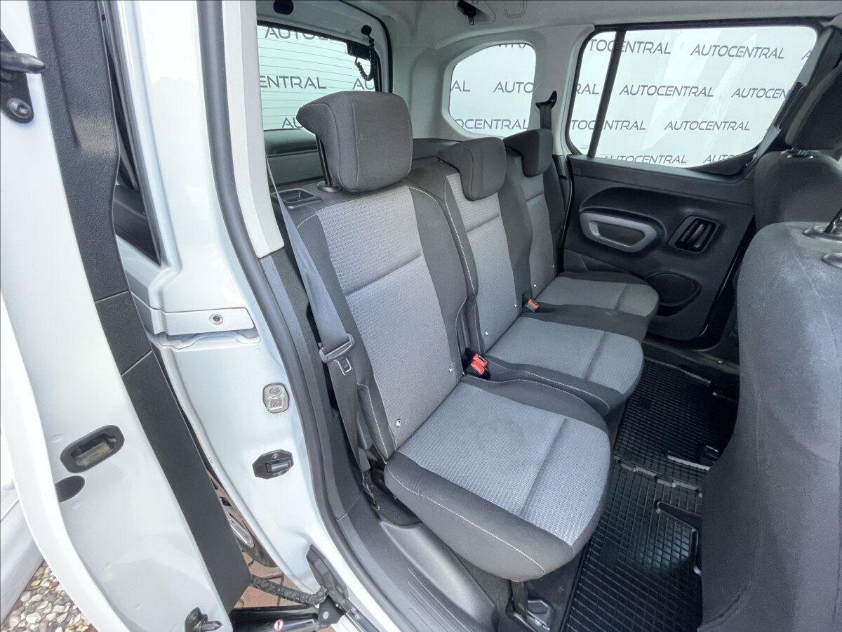 Toyota ProAce City Verso MPV 1,2 l 81 kw