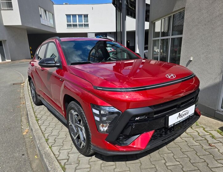 Hyundai Kona SUV / Terénní 1,6 l 125 kw