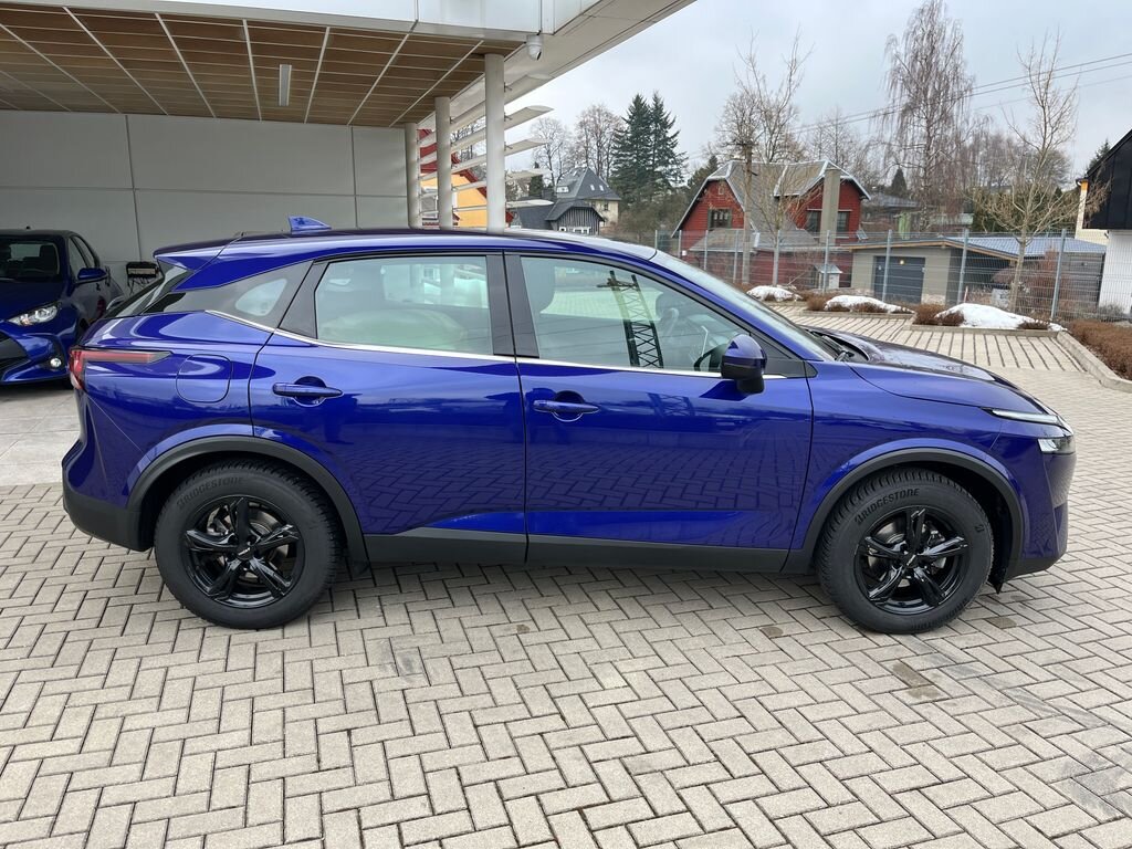 Nissan Qashqai SUV 1,3 l 116 kw