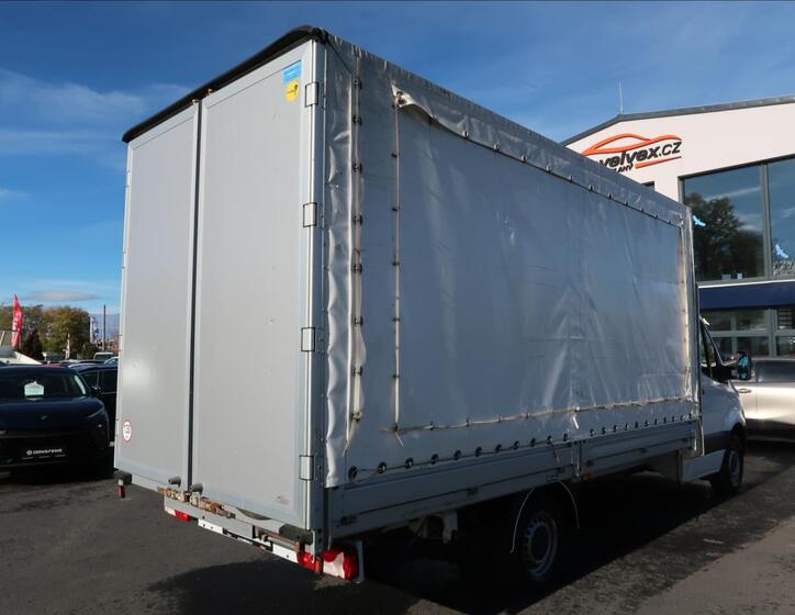 Mercedes-Benz Sprinter 3