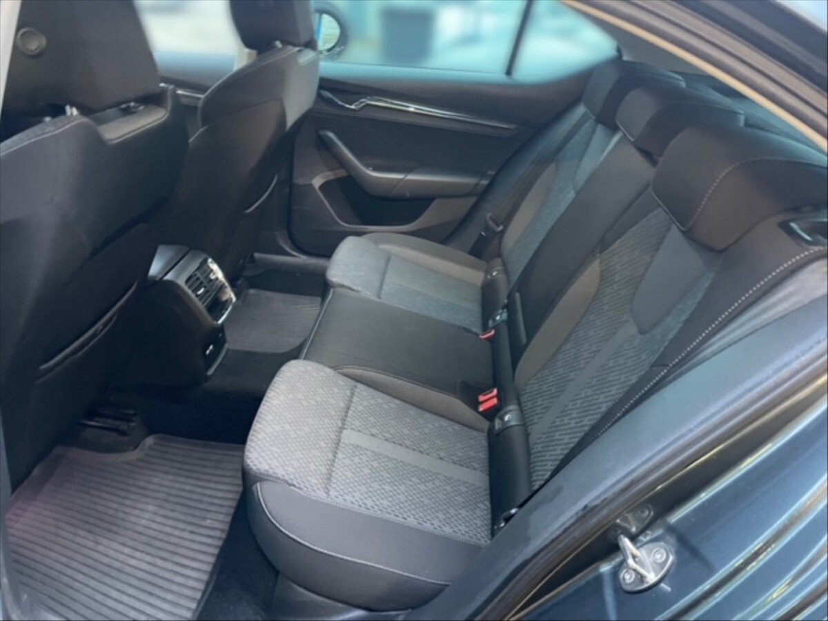 Škoda Octavia Liftback 2,0 l 110 kw